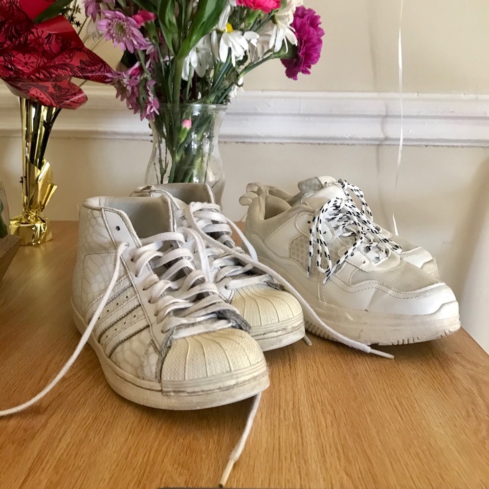 2 Women’s Sneakers LOT Adidas size 6.5